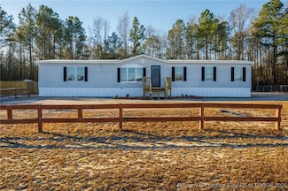 4717 Hickory Ridge Rd, Parkton, NC 28371