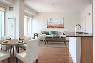 200 Exchange St Unit 614, Providence, RI 02903