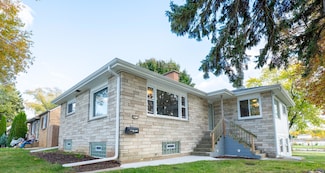2701 4th Ave, South Milwaukee, WI 53172