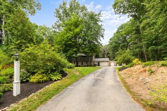 186 Rollingwood Rd, Eliot, ME 03903