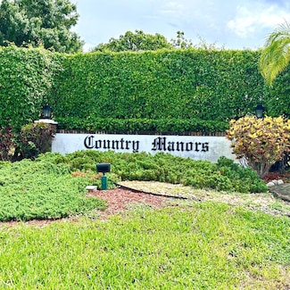 715 Whippoorwill Ln, Delray Beach, FL 33445