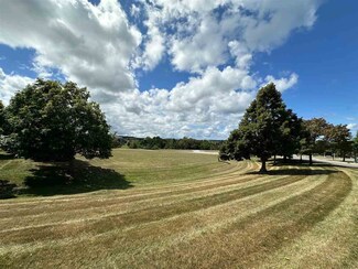 3764 Charlevoix Rd, Petoskey, MI 49770
