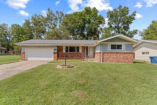 3231 E Seminole St, Springfield, MO 65804