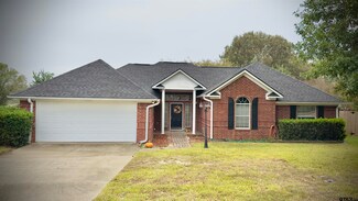 13717 Victory Ln, Tyler, TX 75703
