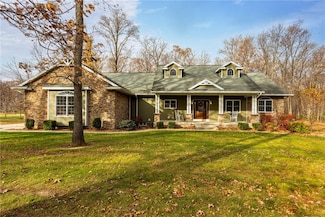 5892 E 950th Ave, Altamont, IL 62411