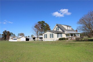 9247 Robins Neck Rd, Gloucester, VA 23061