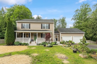 38 Phyllis Ln, Greenfield, MA 01301