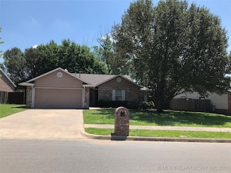 8913 N 123rd Ave E, Owasso, OK 74055
