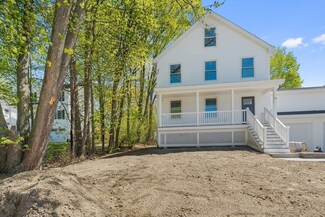 74 15th Ave Unit 1, Haverhill, MA 01830