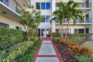 301 Mariner Dr Unit 301, Tarpon Springs, FL 34689