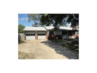 6008 E 86th St, Kansas City, MO 64138