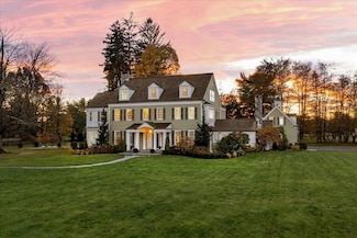 515 Carter St, New Canaan, CT 06840