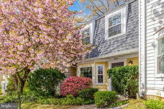 9979 Capperton Dr, Oakton, VA 22124