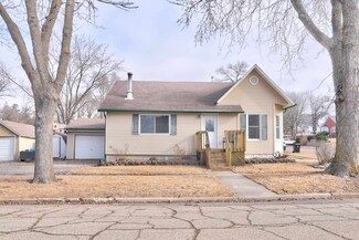 621 10th Ave N, Estherville, IA 51334