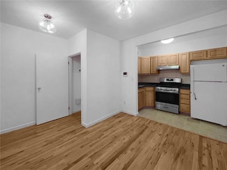 400 E 161 St Unit 5D, Bronx, NY 10451