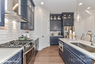 3008 Endhaven Terraces Ln Unit 13, Charlotte, NC 28277