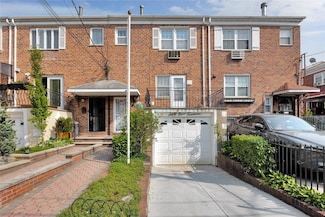 6914 61st Rd, Middle Village, NY 11379