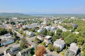 77 N 5th St, Hudson, NY 12534
