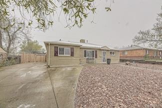 9391 Lilly Ct, Thornton, CO 80229