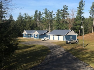 4312 Old Stronach Rd, Manistee, MI 49660
