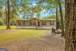 1615 Retreat Rd, Riceboro, GA 31323