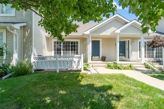 4425 Mills Civic Pkwy Unit 1102, West Des Moines, IA 50265