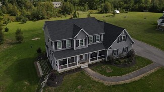 2008 Hemlock Dr, Hermon, ME 04401