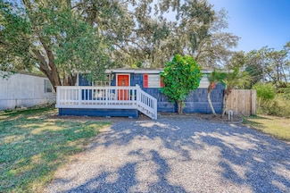 7008 Creek Dr, New Port Richey, FL 34655