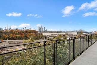 76 Hackensack Plank Rd, Weehawken, NJ 07086