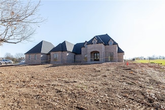 1940 Ardemagni Rd, Springdale, AR 72762