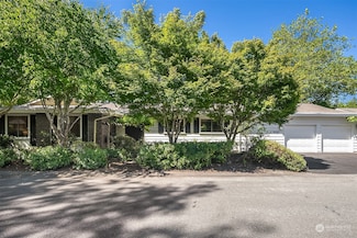 8350 SE 34th St, Mercer Island, WA 98040