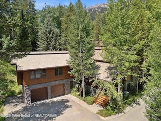 3102 Arrowhead Rd, Jackson, WY 83001
