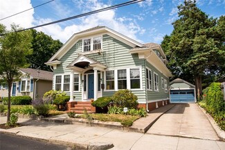 241 Lafayette St, Pawtucket, RI 02860