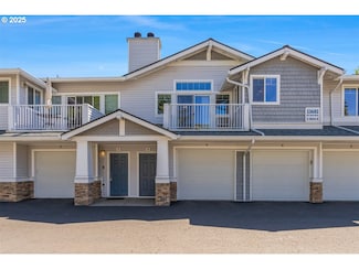 13682 SW Hall Blvd Unit 4, Portland, OR 97223