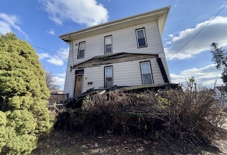 558 W Newton St, Greensburg, PA 15601