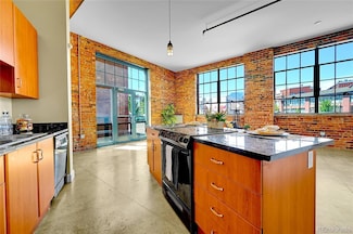 2500 Walnut St Unit 102, Denver, CO 80205