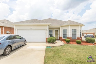 378 Spyglass Hill Dr, Perry, GA 31069
