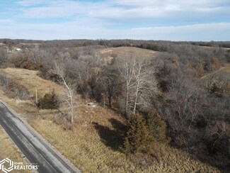 10794 Mink Blvd, Bloomfield, IA 52537