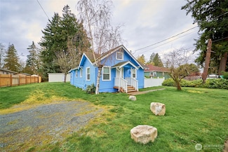 9806 Mckinley Ave E, Tacoma, WA 98445