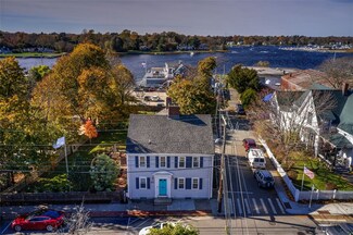 211 Water St, Warren, RI 02885