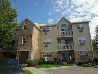1412 W Clear Water Cir Unit 3D, Round Lake, IL 60073