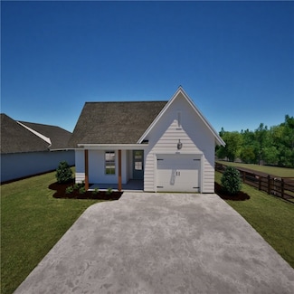 93 Summer St, Opelika, AL 36801