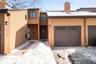 48461 Bayshore Dr, Belleville, MI 48111