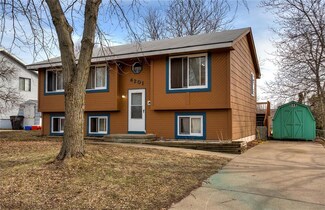 4201 E Euclid Ave, Des Moines, IA 50317