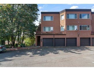 45 Oswego Summit Unit 45, Lake Oswego, OR 97035