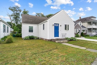 2702 Acushnet Ave, New Bedford, MA 02745