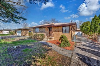 1018 French Rd, Buffalo, NY 14227