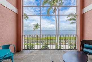 2745 1st St Unit 107, Fort Myers, FL 33916