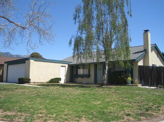 1472 La Paloma St, Carpinteria, CA 93013