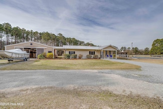 301 Wehoe Rd, New Bern, NC 28560